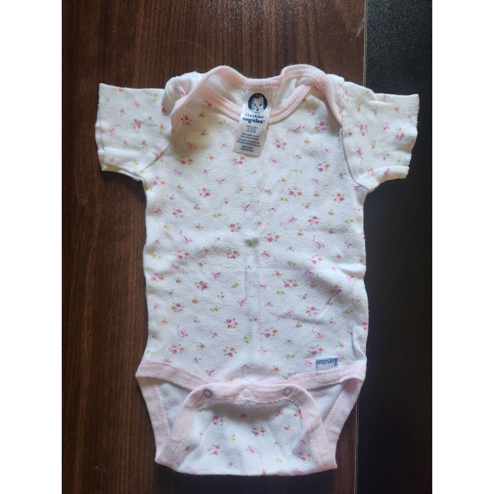 Gerber Onesies Baby Girl Small 13-18 lbs White Pink Floral Bodysuit
